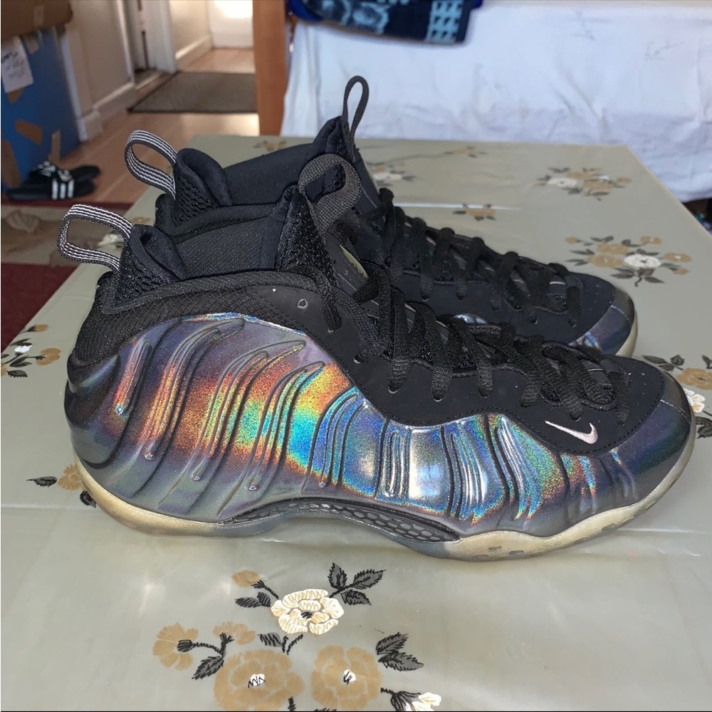 NIKE AIR FOAMPOSITE ONE Hologram Men’s size 10.5